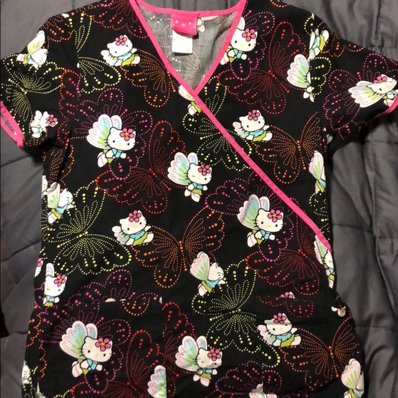 Hello Kitty Tops - Size small hello kitty scrub top Hello Kitty Tops - Size small hello kitty scrub top
